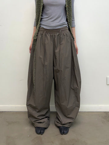 casual paratrooper pants