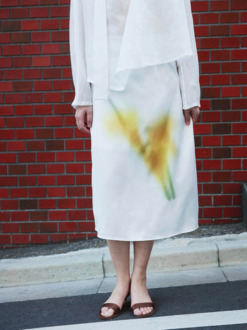 Custom-printed callalily knee-length skirt